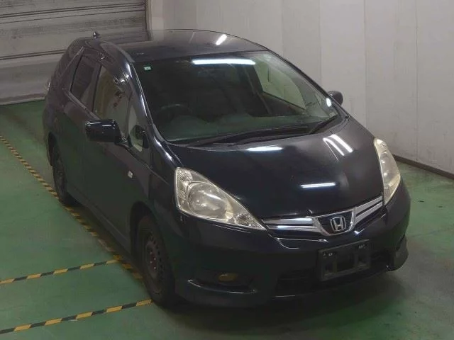 Honda Fit Shuttle GG8 2013